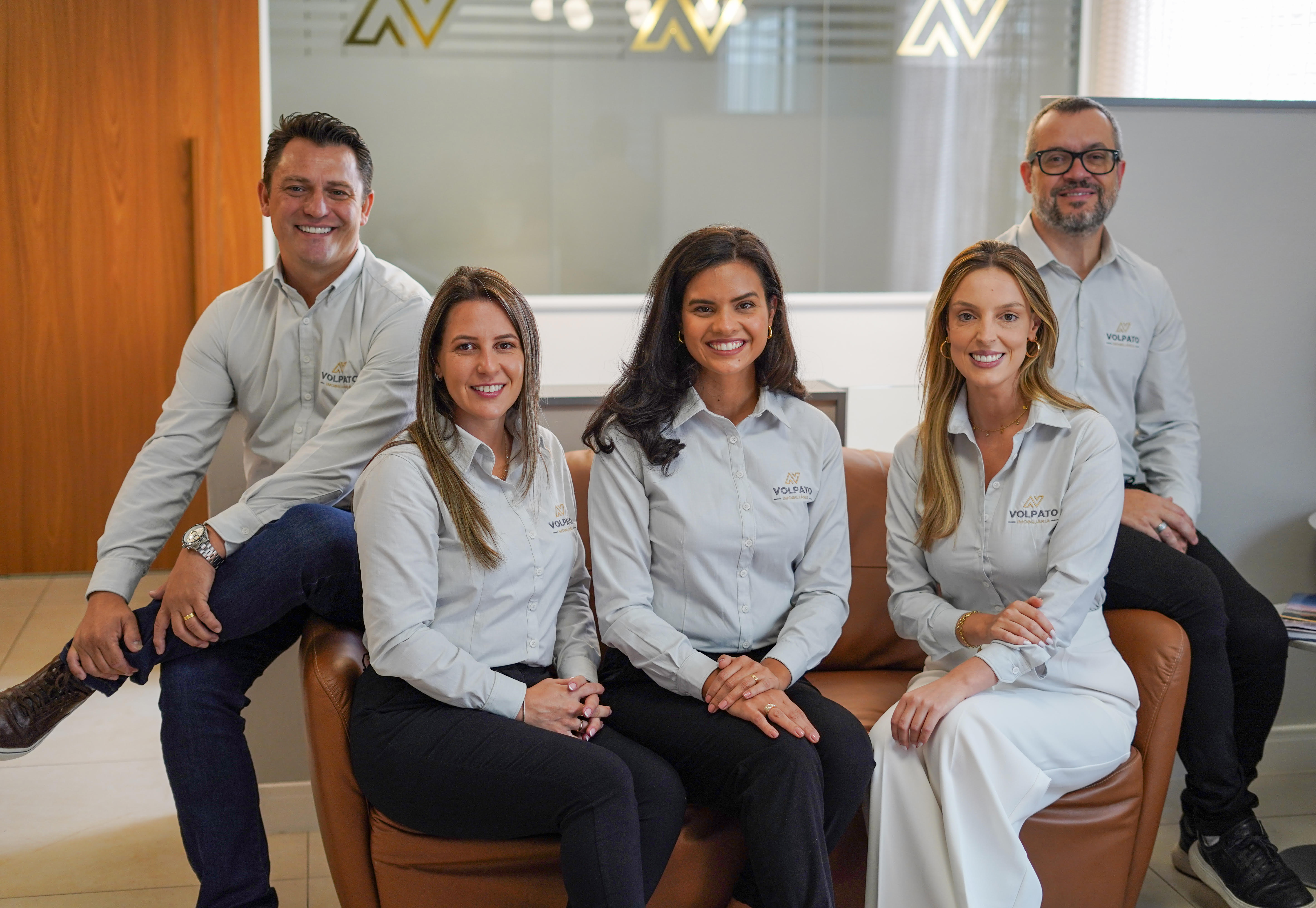 Equipe e apresentação da Volpato Imobiliária